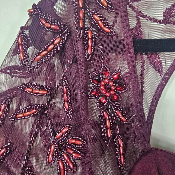 Adrianna Papell Beaded Mermaid Dress Gown Sz 16 Burgundy Mesh Sleeves Formal - Picture 8 of 16